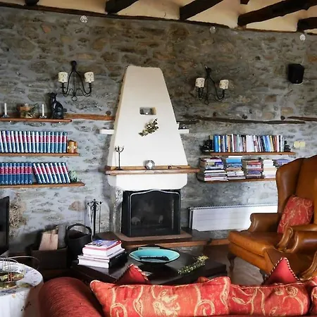 Wonderful 4 Bedroom & Separate Thalia *