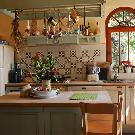 Wonderful 4 Bedroom & Separate Thalia Villa *