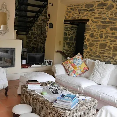 Wonderful 4 Bedroom & Separate Thalia * Ζαγορά