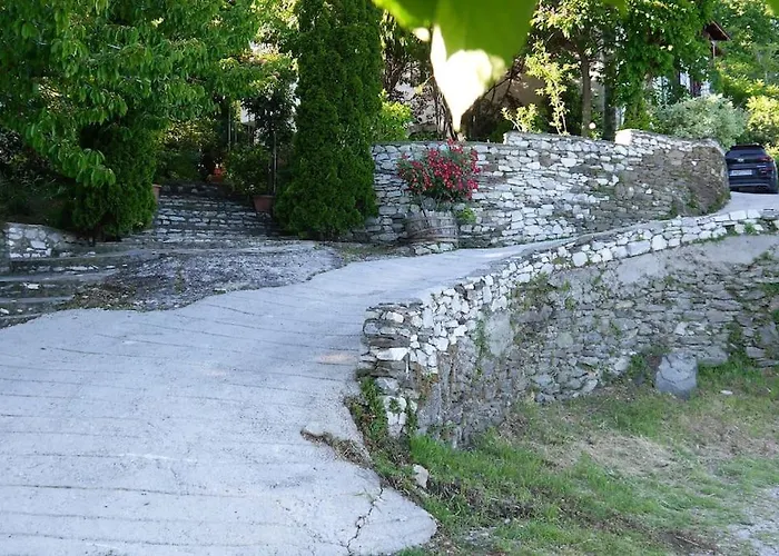 Vila Wonderful 4 Bedroom & Separate Thalia *